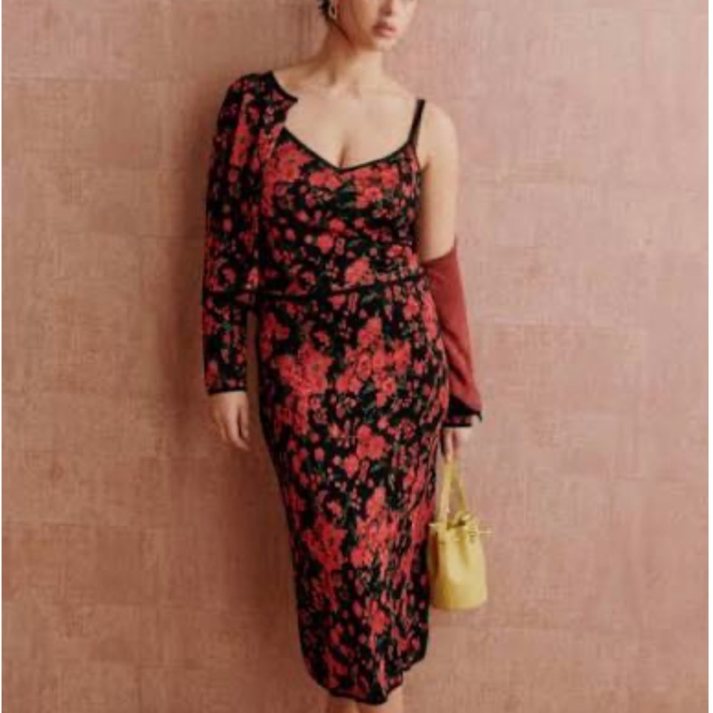 Sezane Italian Collection Leona Skirt Red Floral Roses Sz S